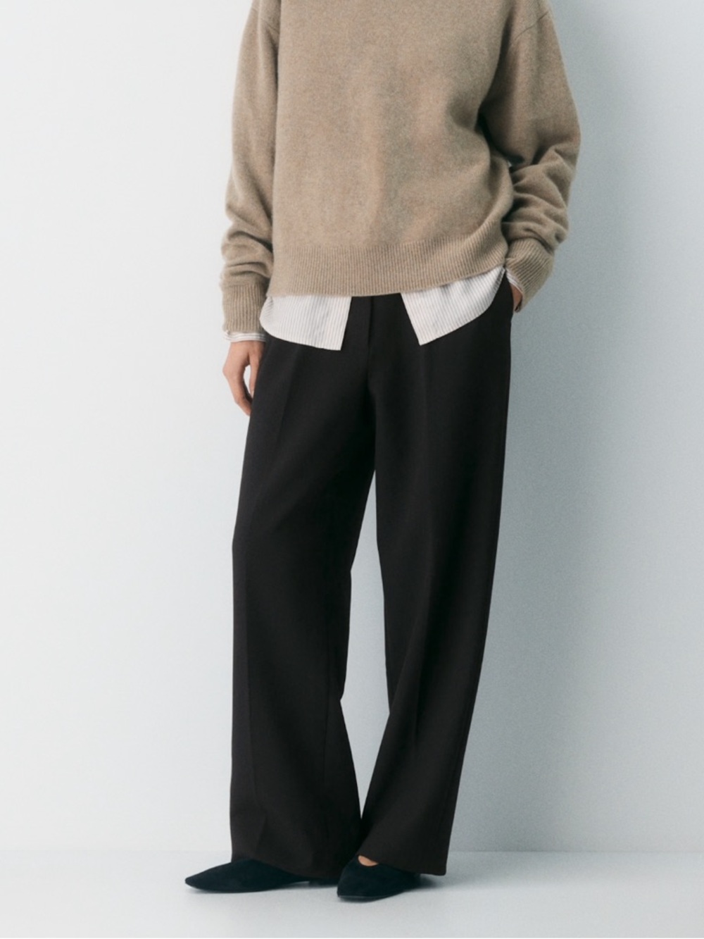 Aritzia The Effortless Pant Soft Structured Trouser Tailored Relaxed High-Rise
